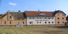 Pension and restaurant